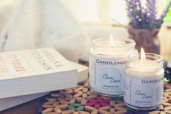 Clean Linen Scented Candle