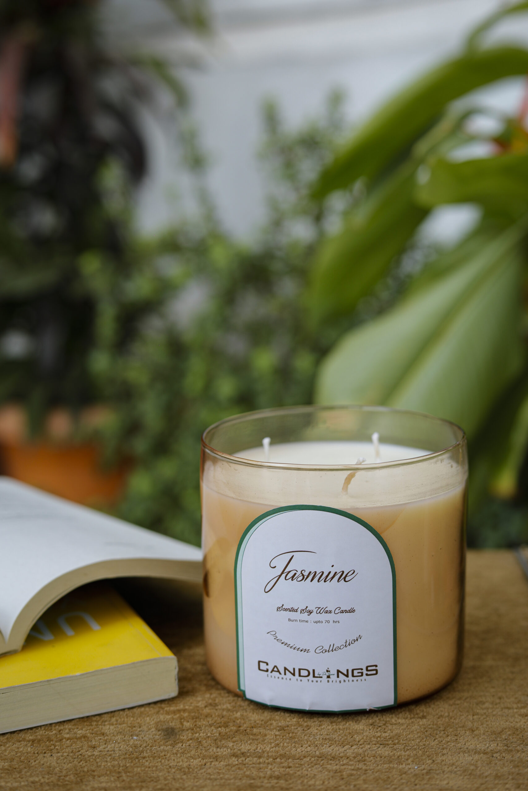 Jasmine Scented Candle - Image 2